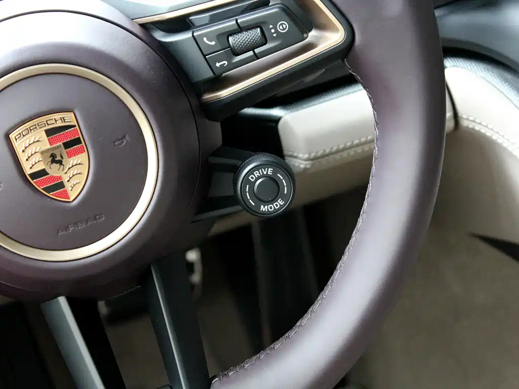 Porsche Panamera — миниатюра 9