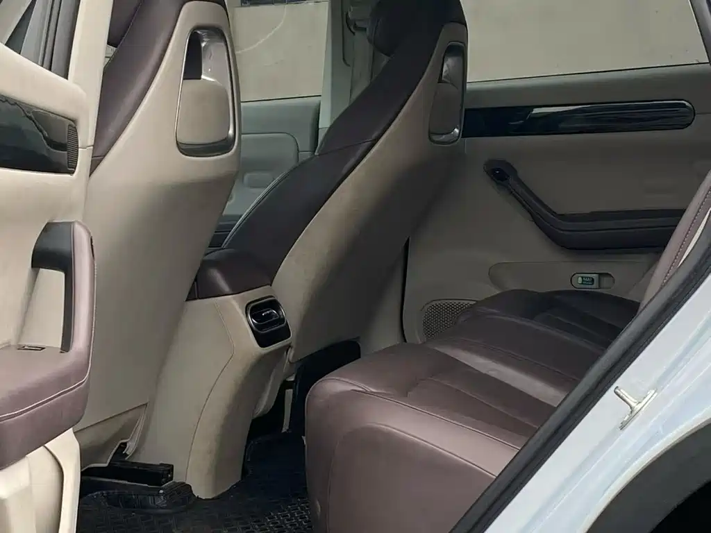 Leapmotor Leapmotor C11 — миниатюра 6