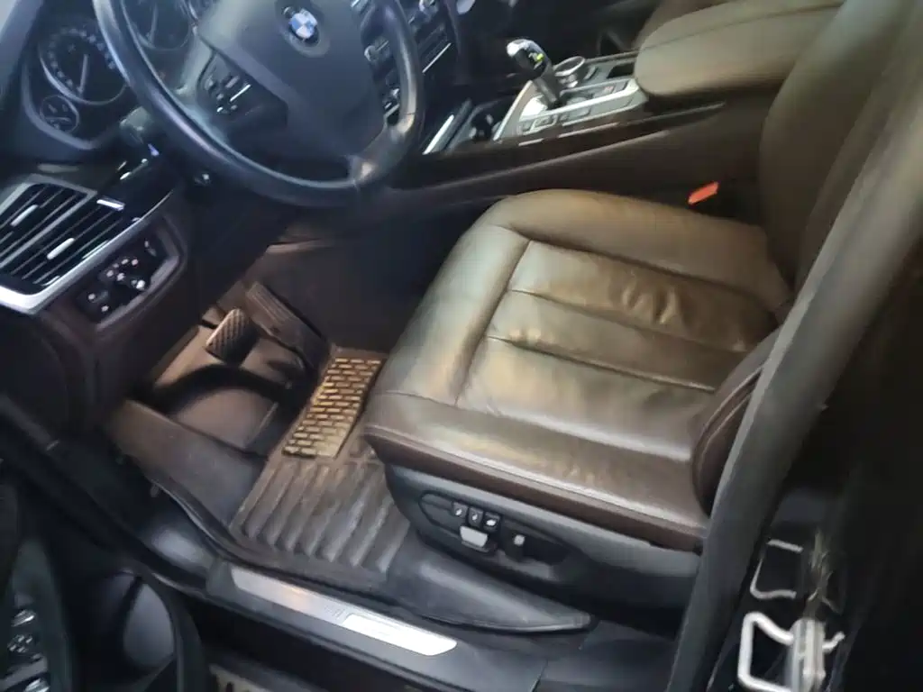BMW X5 (Import) — миниатюра 15