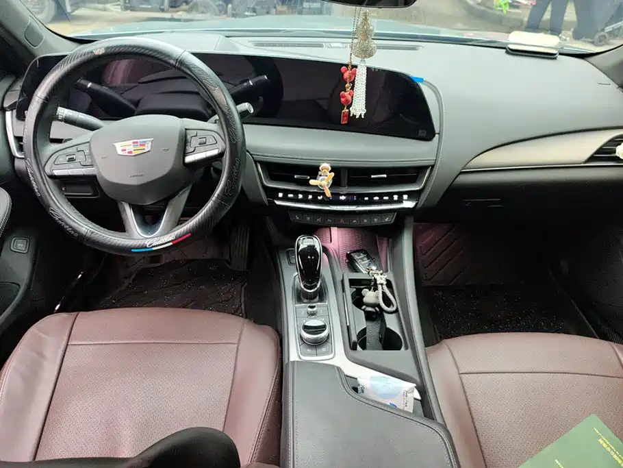 Cadillac CT5 — миниатюра 12