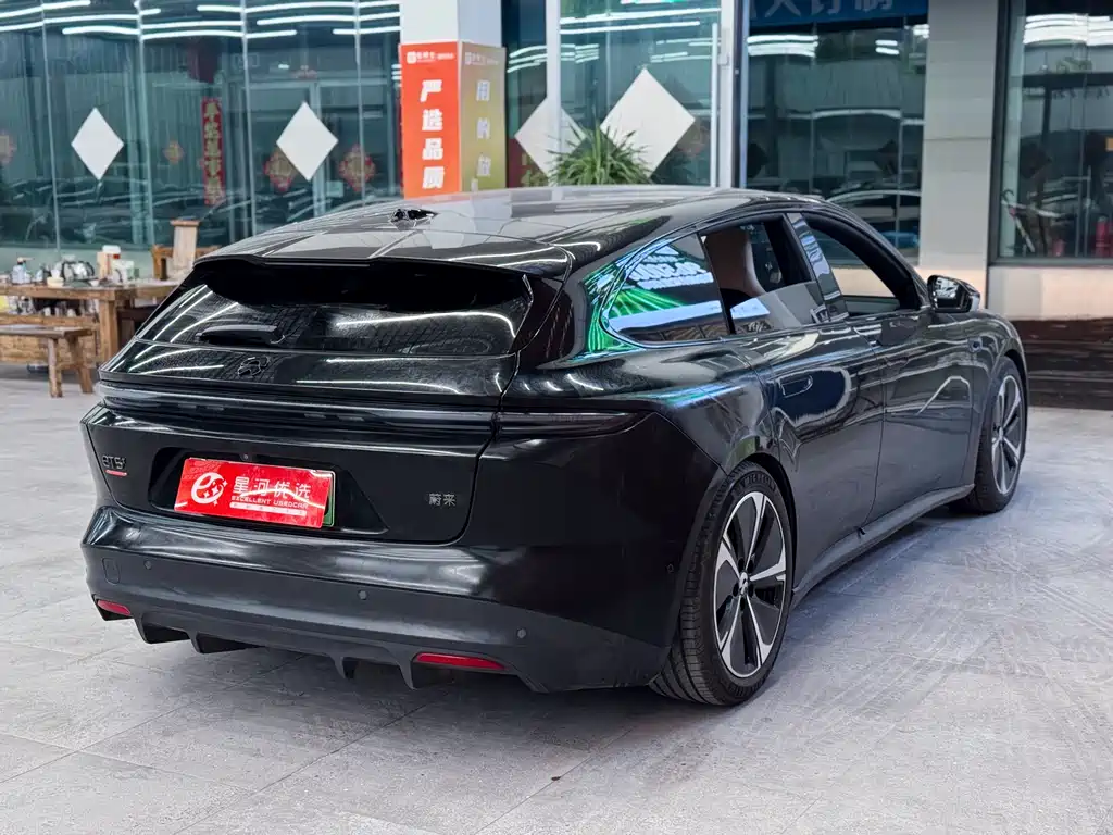 NIO NIO ET5T