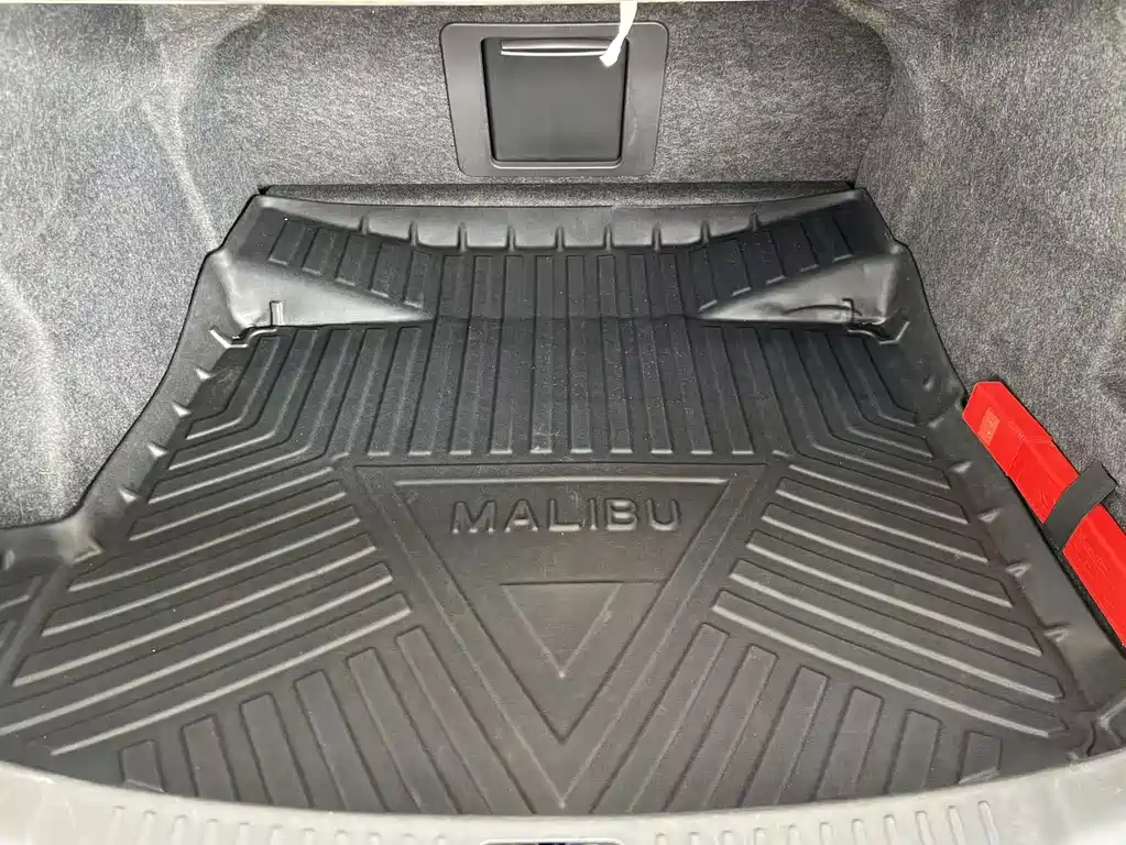 Chevrolet Malibu — миниатюра 19