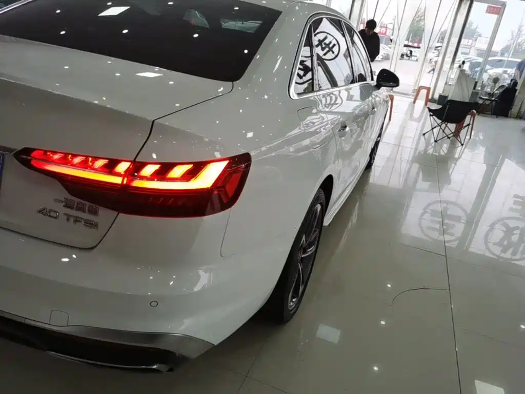 Audi A4L — миниатюра 8