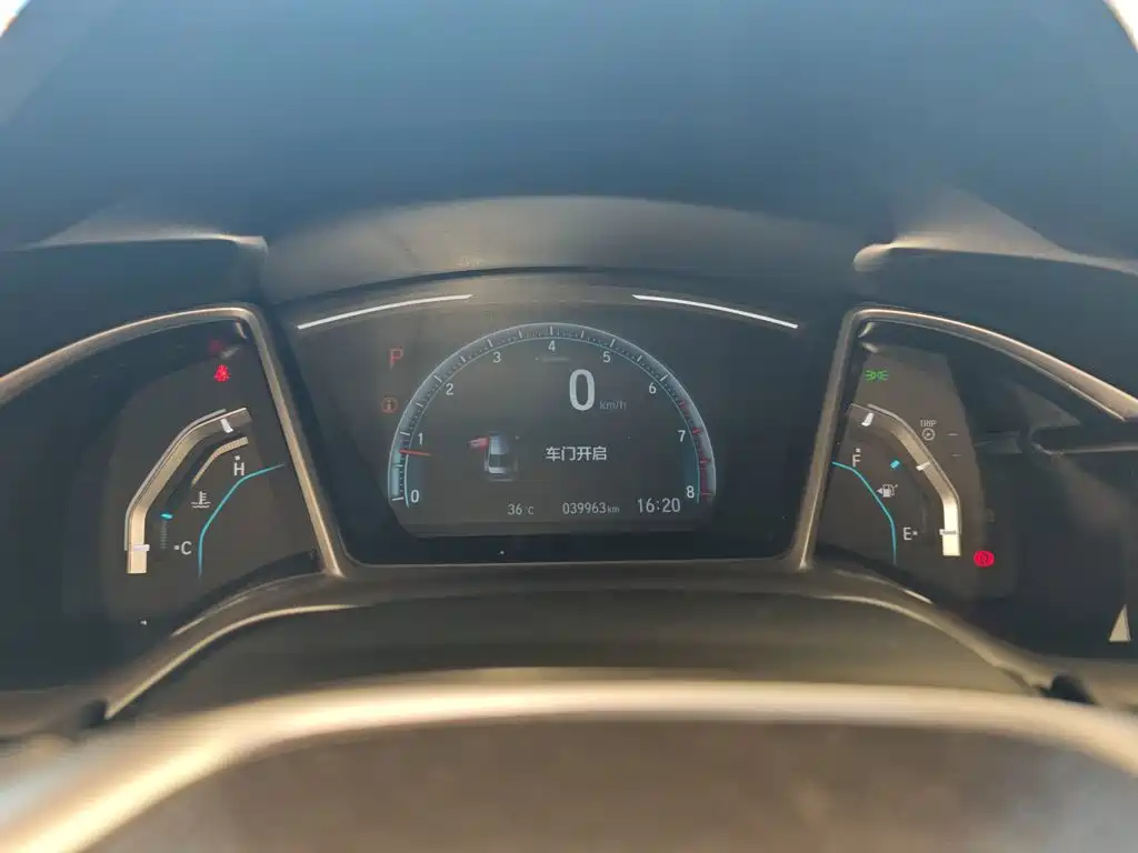 Honda Civic — миниатюра 12