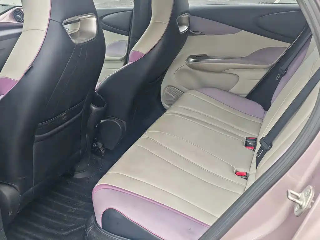 BYD Dolphin — миниатюра 5