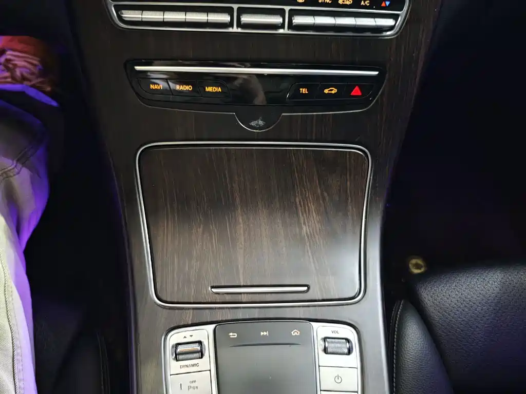 Mercedes-Benz C-Class — миниатюра 15