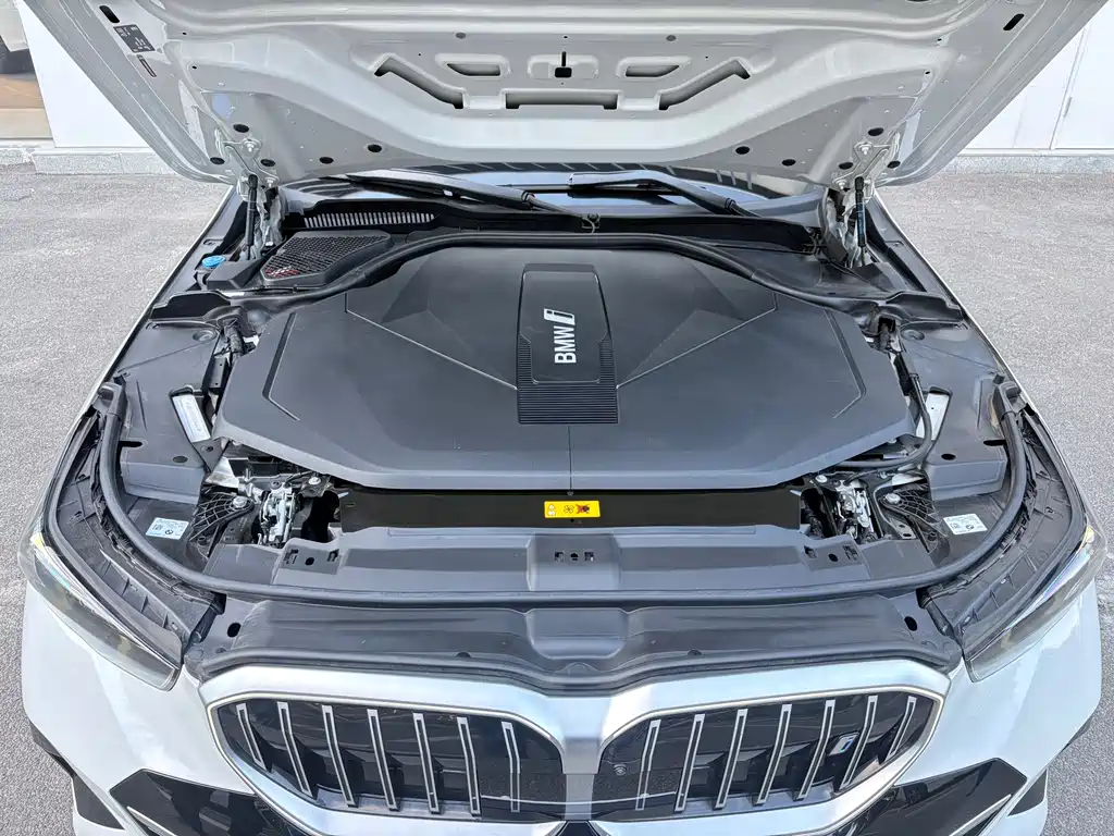 BMW i5 — фотографии объявления, Фото 9