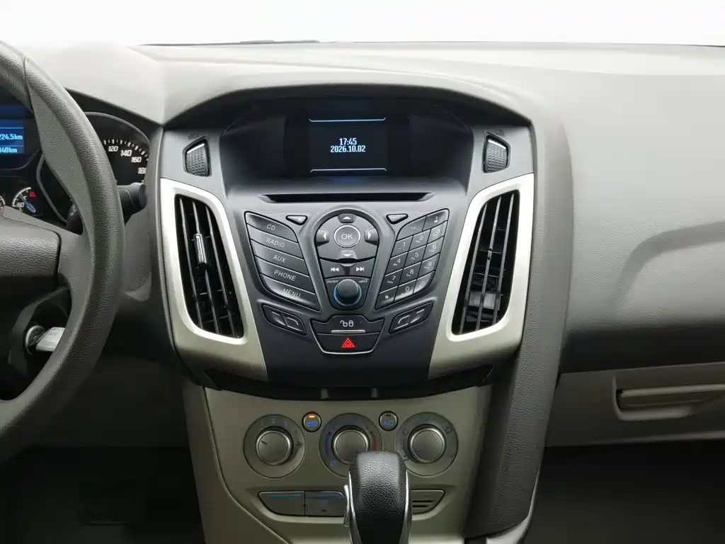 Ford Focus — миниатюра 12