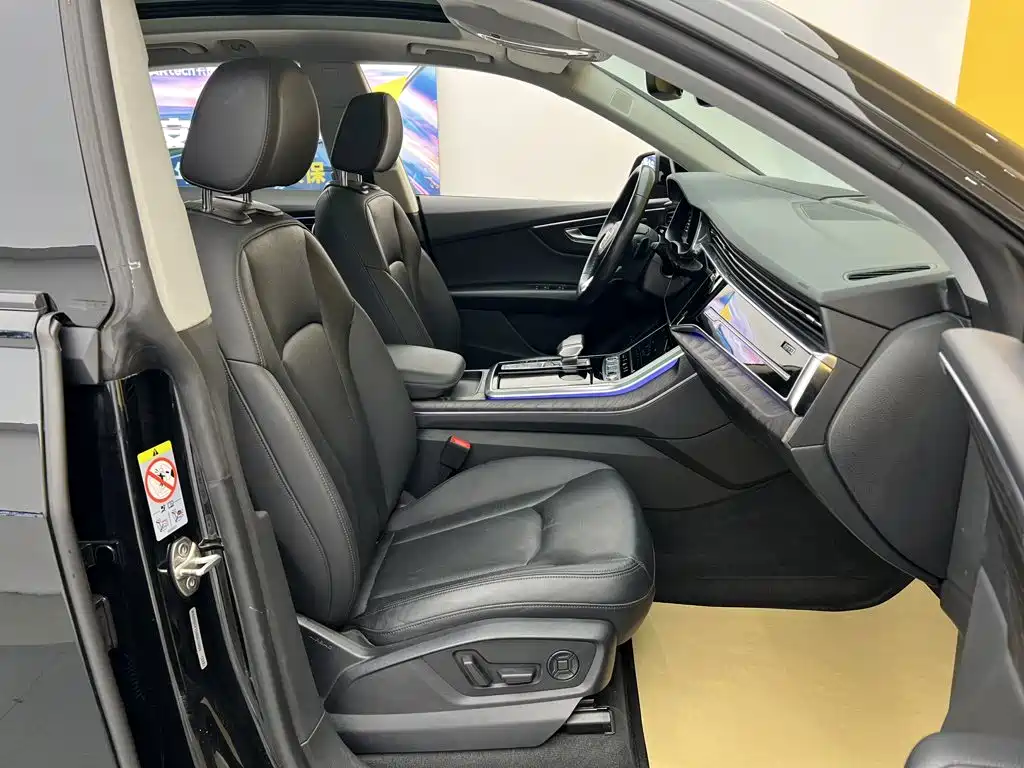 Audi Q8 — миниатюра 21