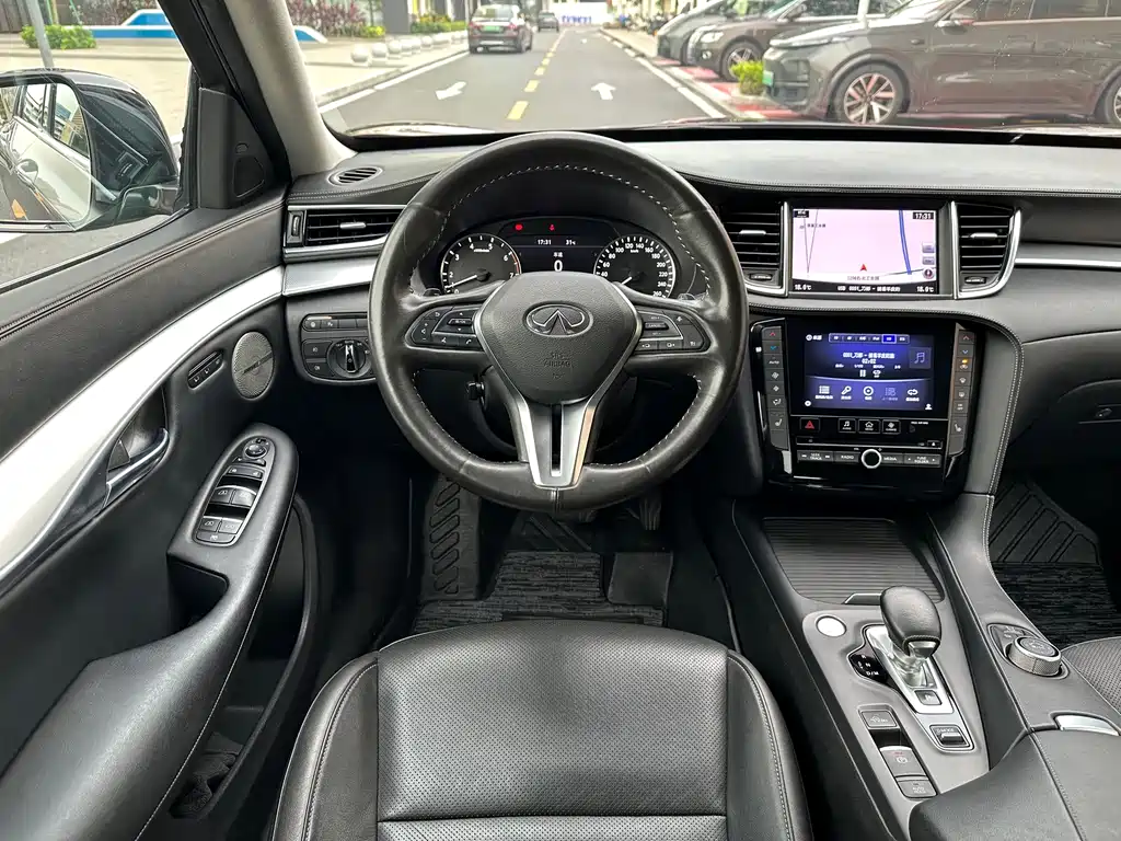 Infiniti QX50 — миниатюра 10