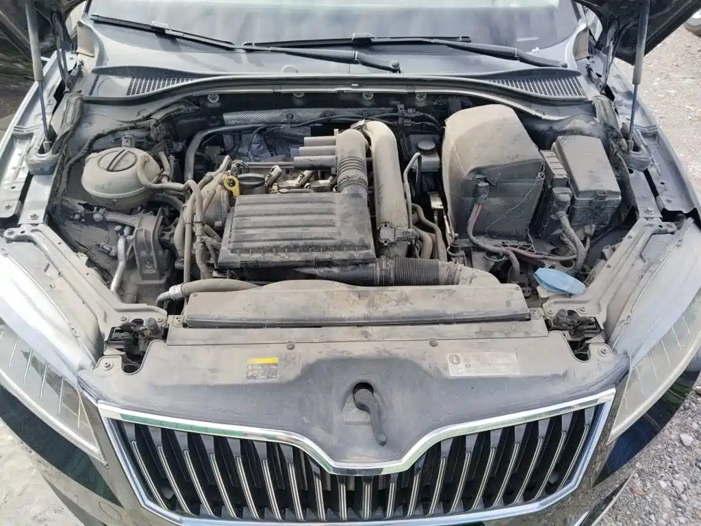 Skoda Superb — миниатюра 21