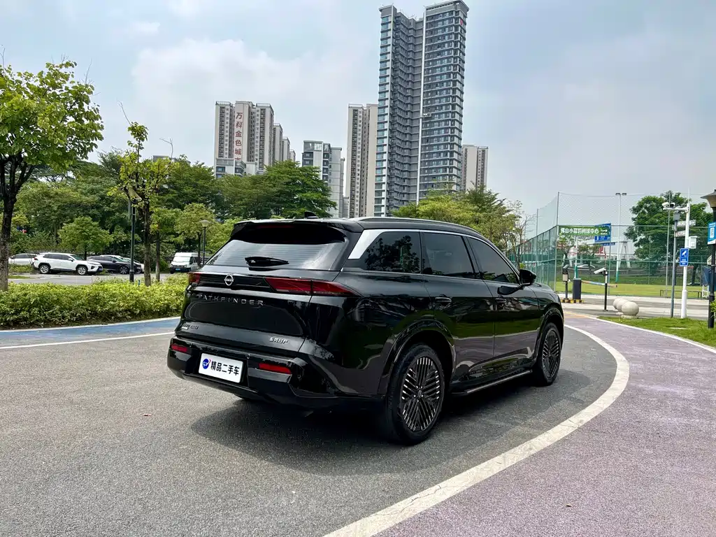 Nissan Teramont — миниатюра 31