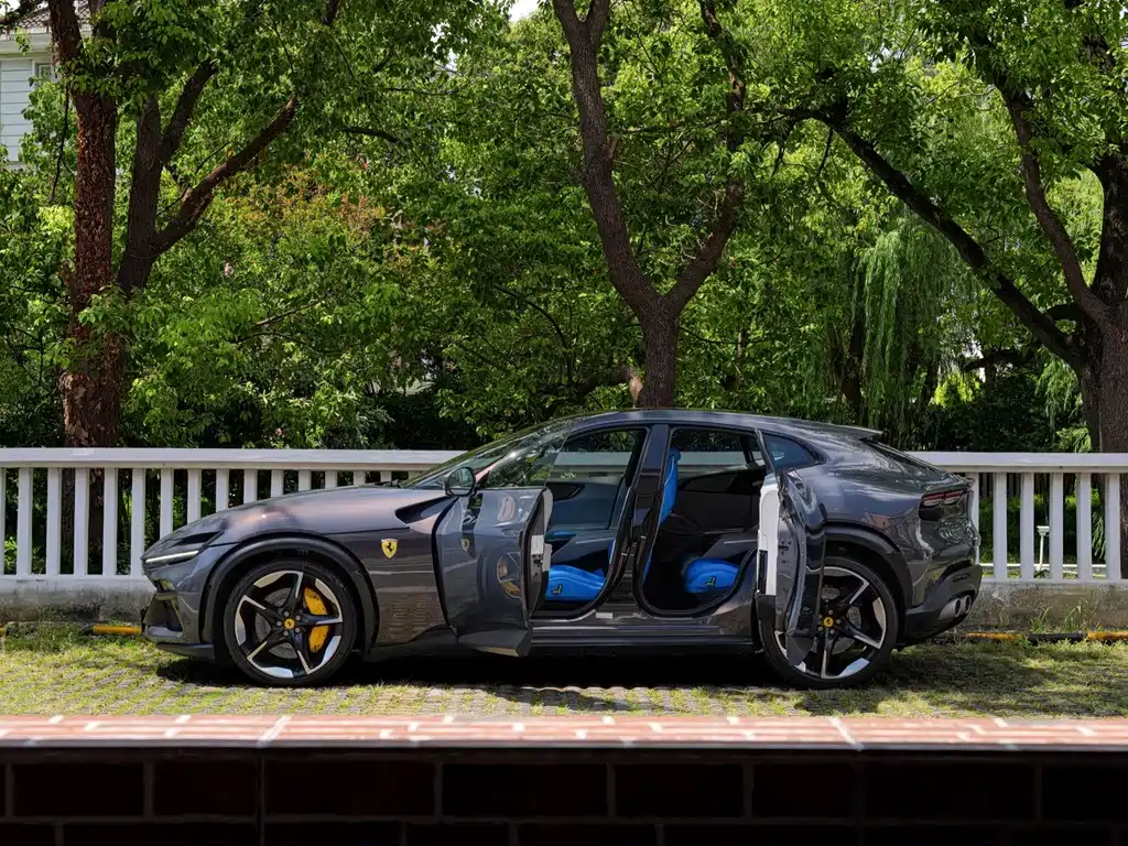 Ferrari Purosangue — миниатюра 12