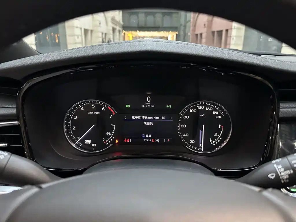 Cadillac XT6 — миниатюра 12