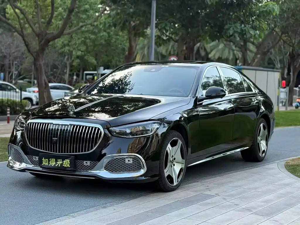 Mercedes-Benz S-Class 2011