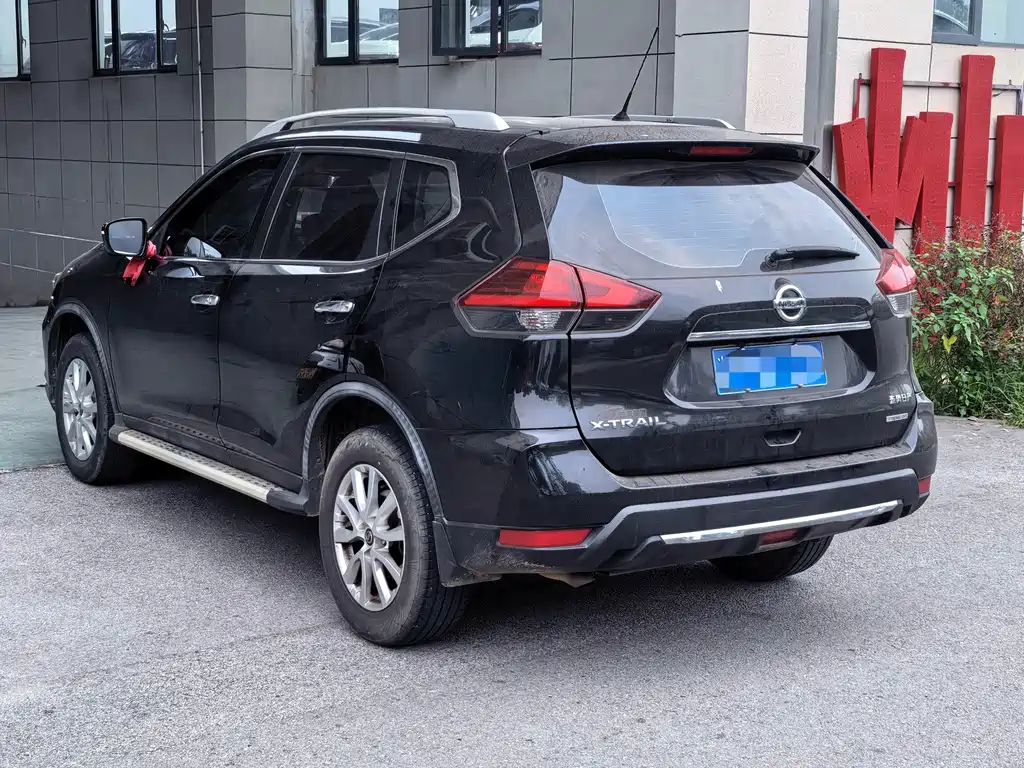 Nissan X-Trail — миниатюра 7
