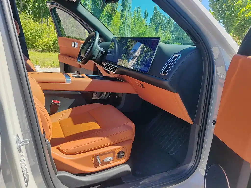 Li Auto Li L6 — миниатюра 10