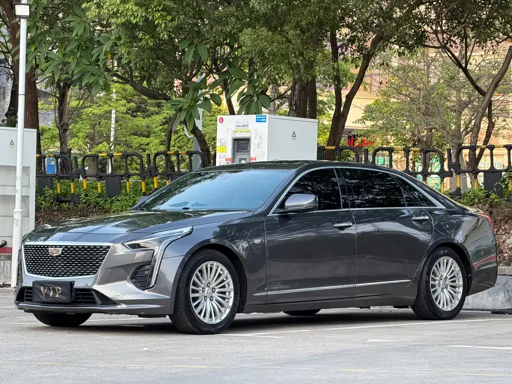 Купить Cadillac CT6