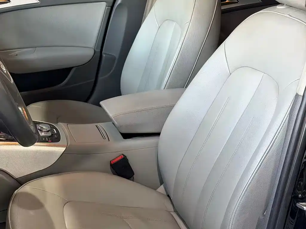 Audi A6L — миниатюра 11