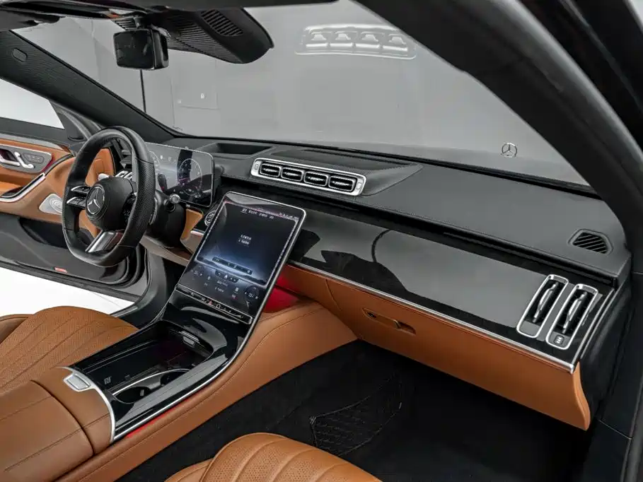 Mercedes-Benz S-Class — миниатюра 19