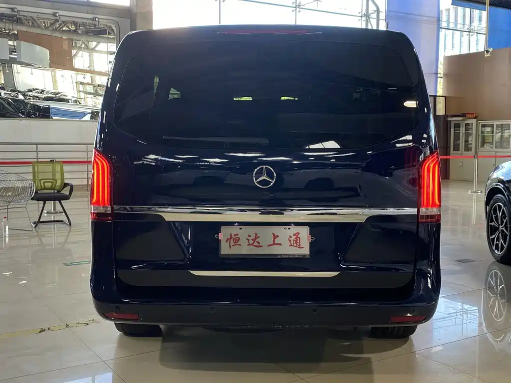 Mercedes-Benz V-Class — миниатюра 16