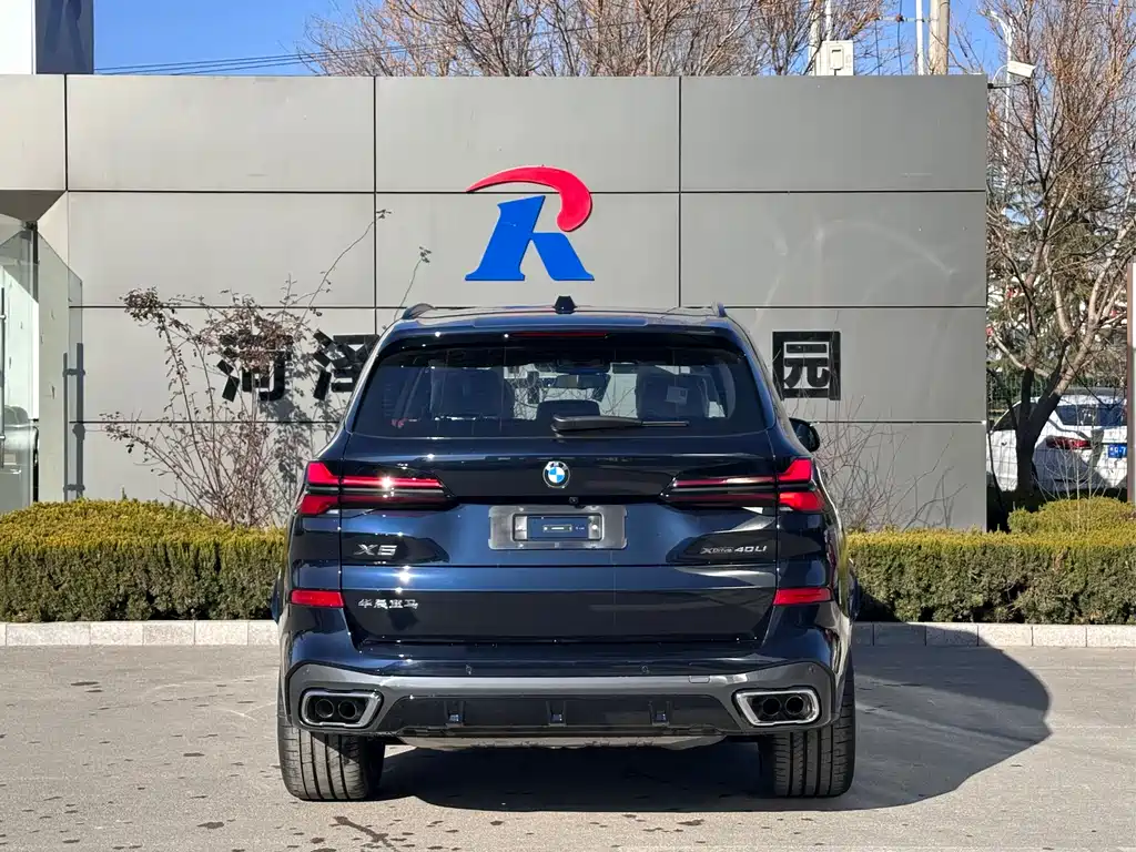 BMW X5 2025 xDrive 40Li M Sport