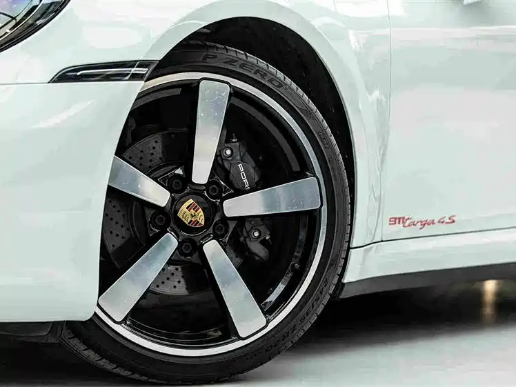 Porsche 911 — миниатюра 6