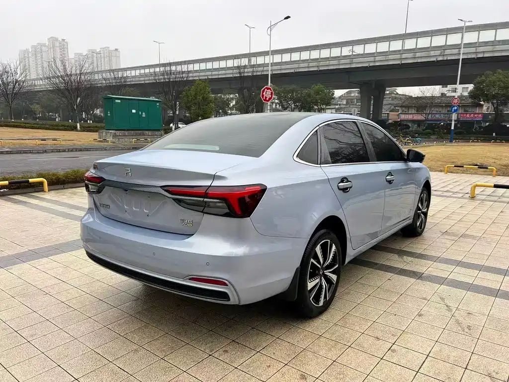 RISING AUTO FEIFAN ER6