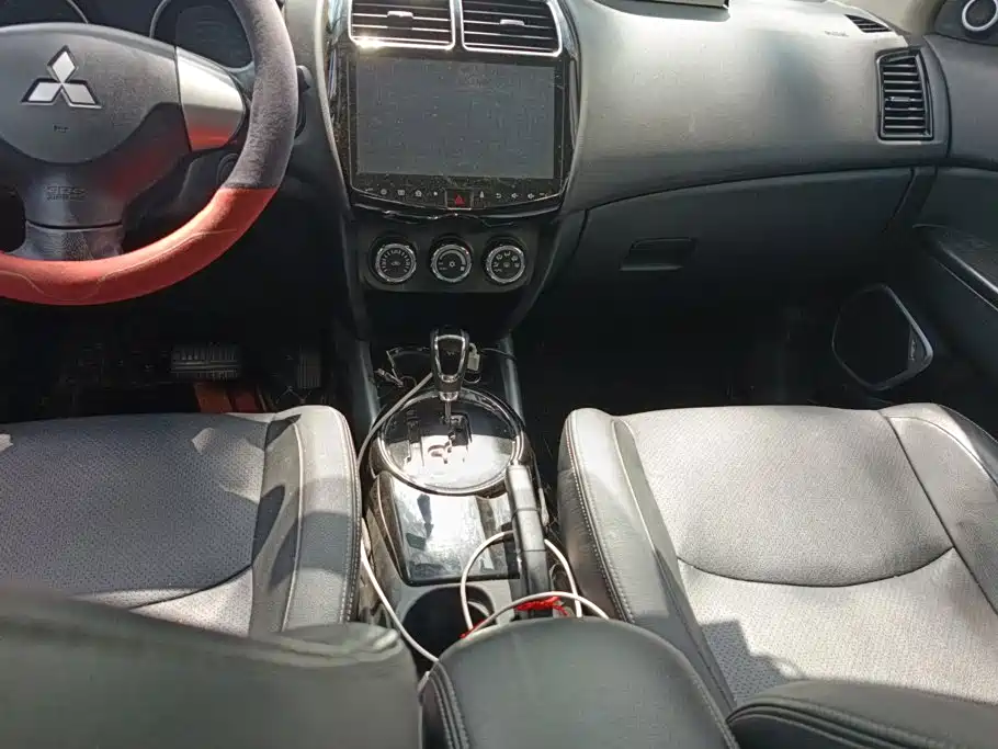 Mitsubishi ASX — миниатюра 16