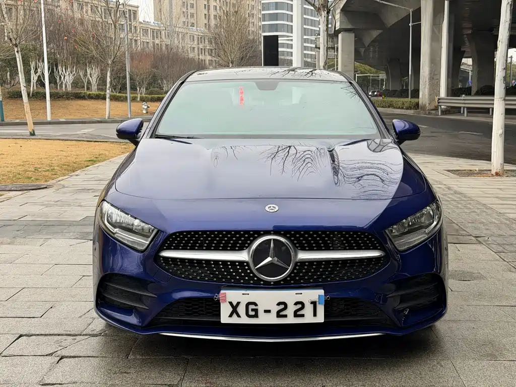 MERCEDES-BENZ A CLASS