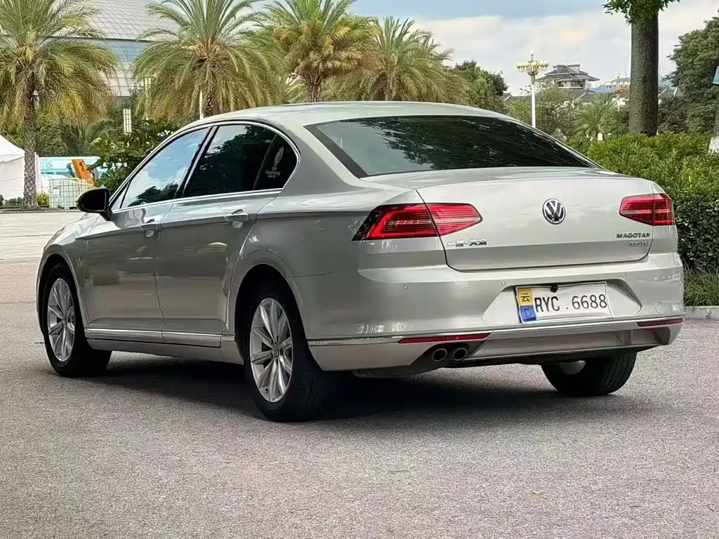 Volkswagen Magotan — миниатюра 4