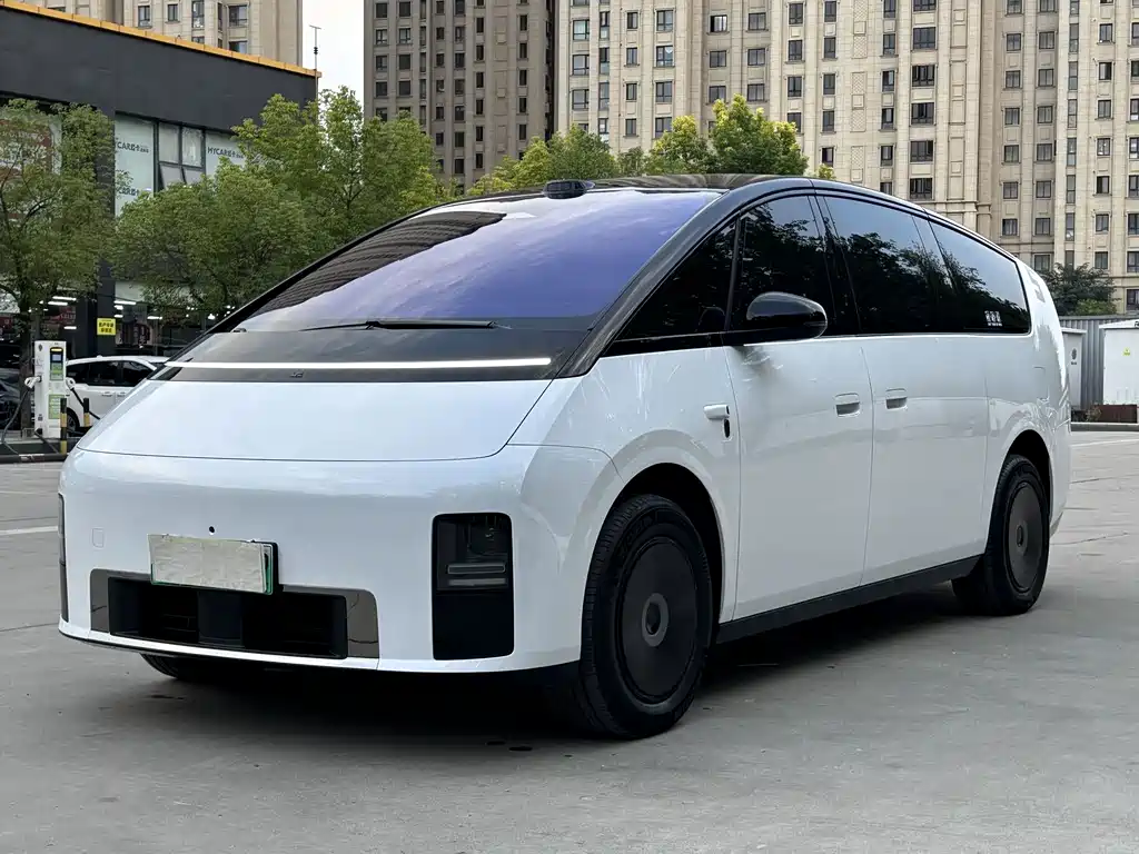 Li Auto Li MEGA