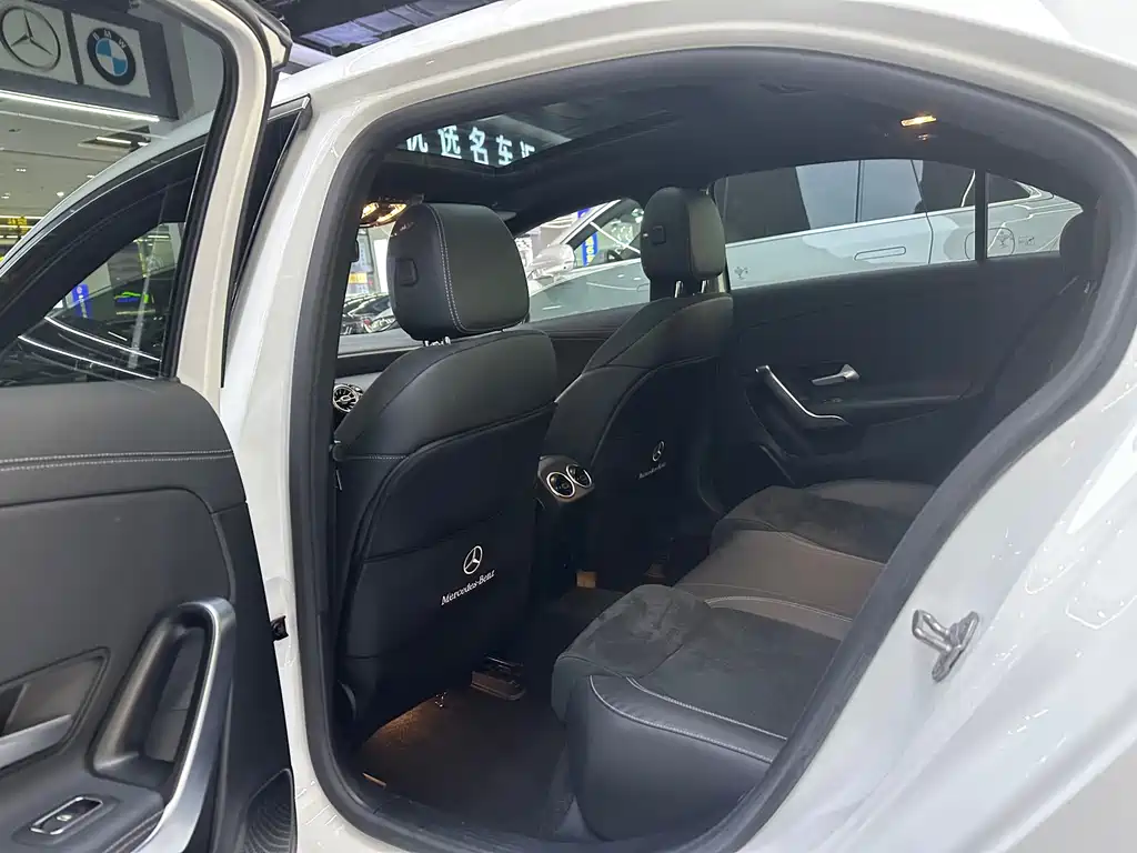 MERCEDES-BENZ A CLASS