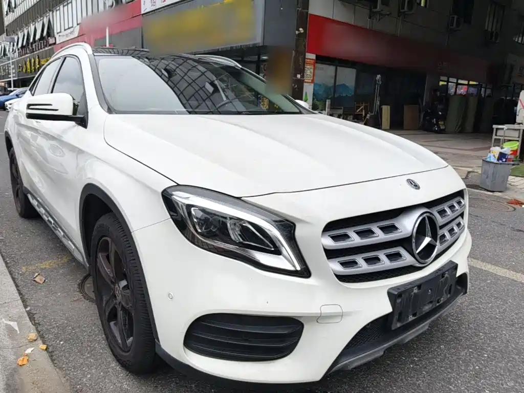 Mercedes-Benz GLA — миниатюра 4
