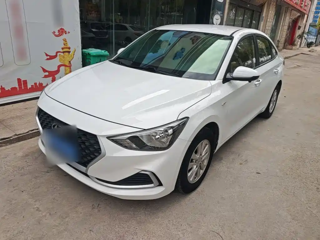 Hyundai Elantra — миниатюра 2