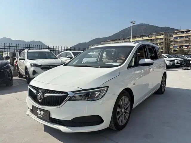 BUICK GL6