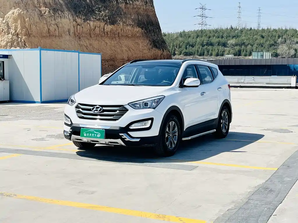 Hyundai Santa Fe 2014