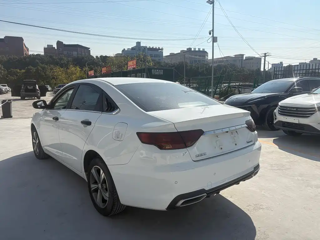 GEELY AUTOMOBILE EMGRAND GL