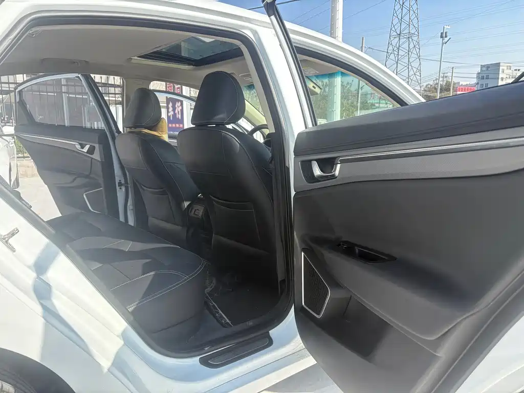 GEELY AUTOMOBILE EMGRAND GL