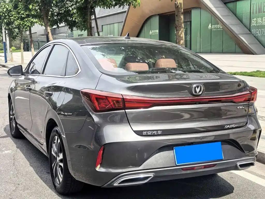 Changan Eado — миниатюра 7