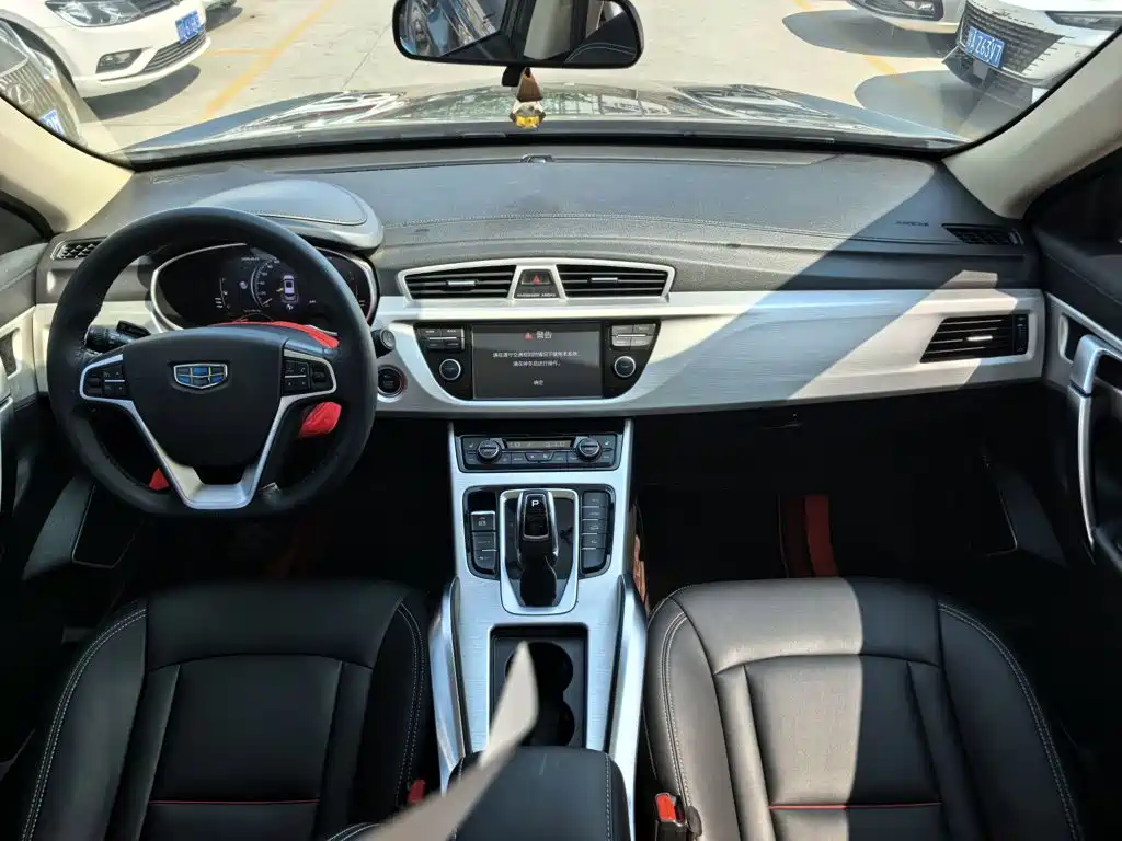 Geely Boyue — миниатюра 8