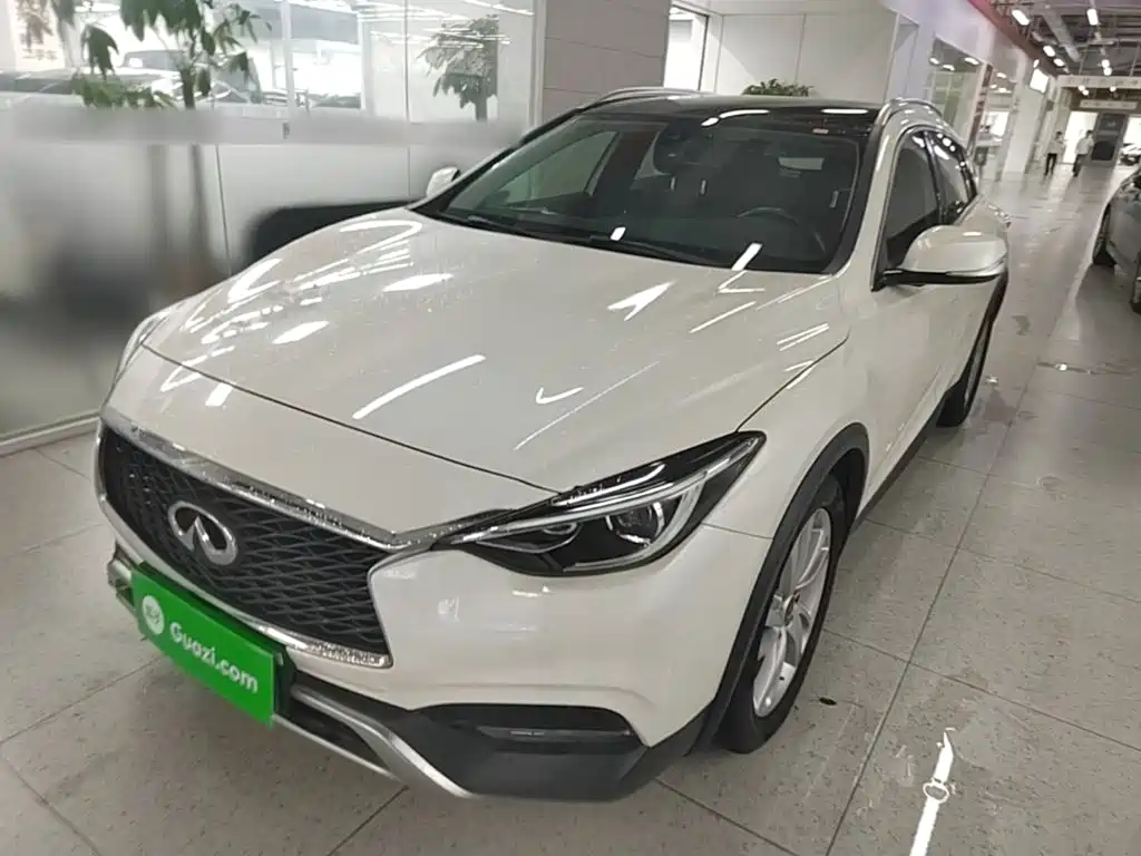 Infiniti QX30 — миниатюра 2
