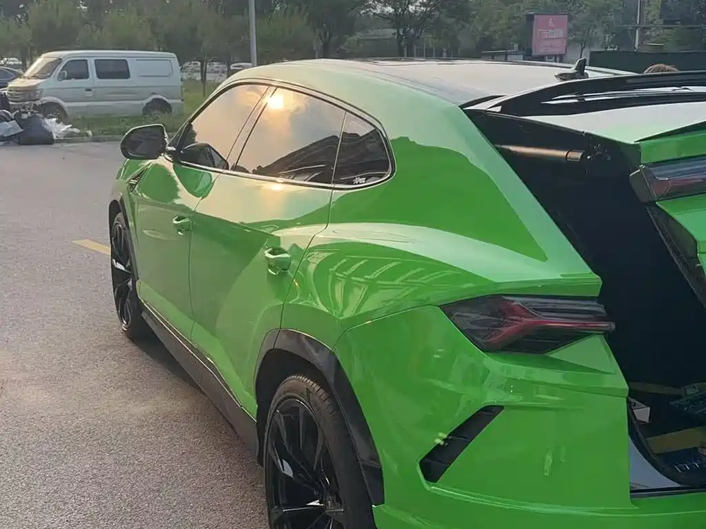 Lamborghini Urus 2021 4.0T V8