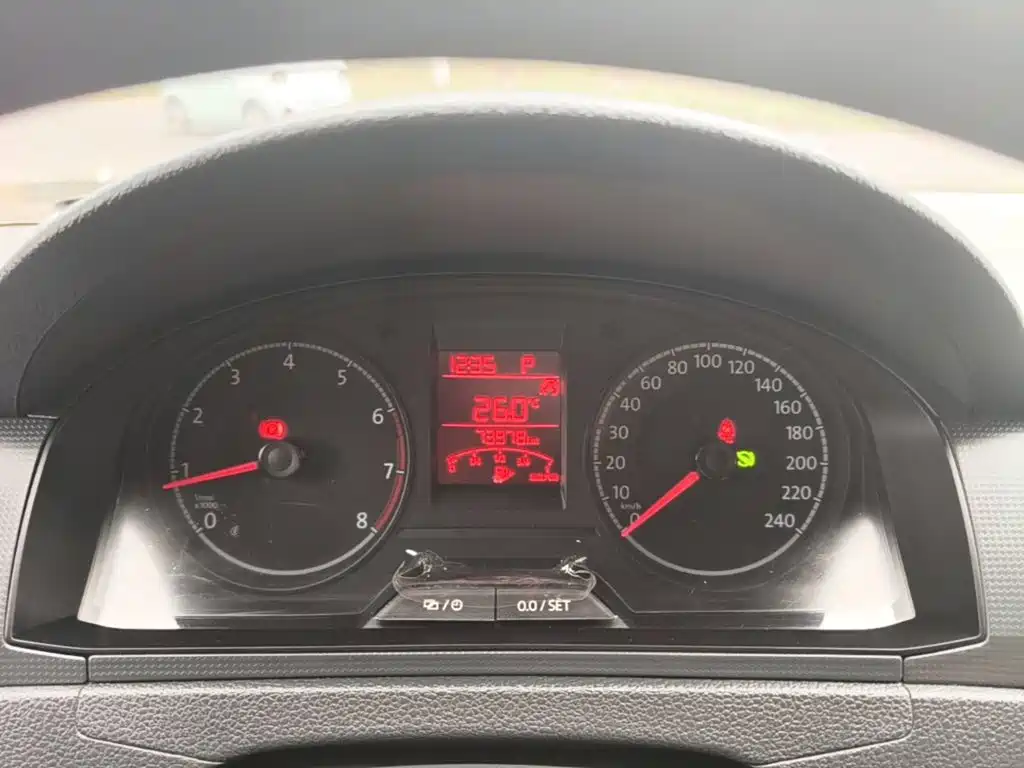 Volkswagen Santana — миниатюра 12