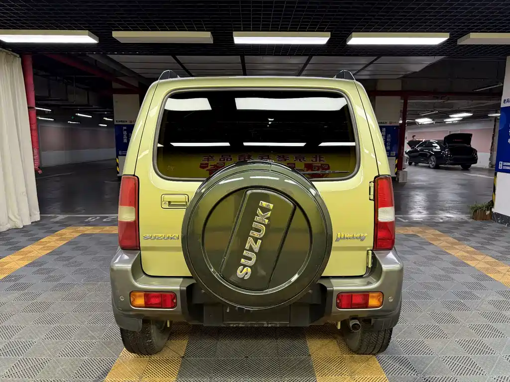 Suzuki Jimny — миниатюра 11
