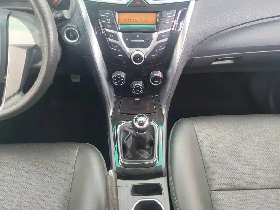 BYD F3 — миниатюра 16