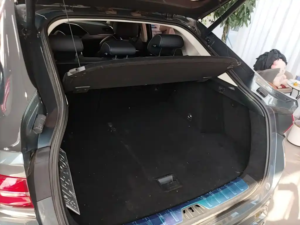 Geely Xingyue — миниатюра 19