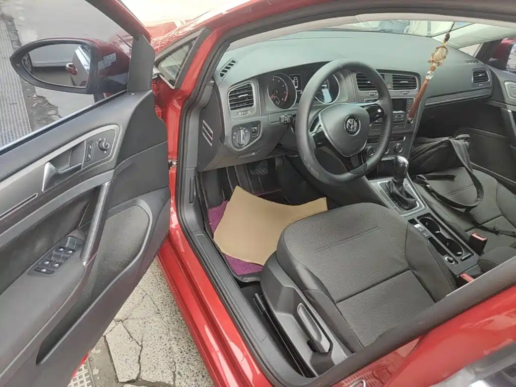 Volkswagen Golf — миниатюра 16
