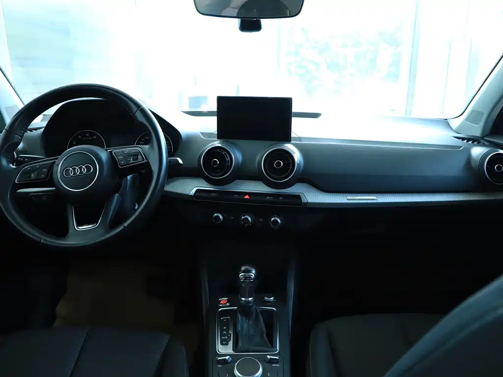 Audi Q2L — миниатюра 18