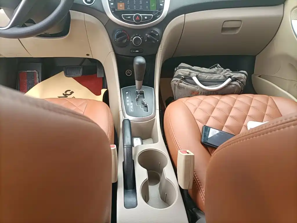 Hyundai Verna — миниатюра 14